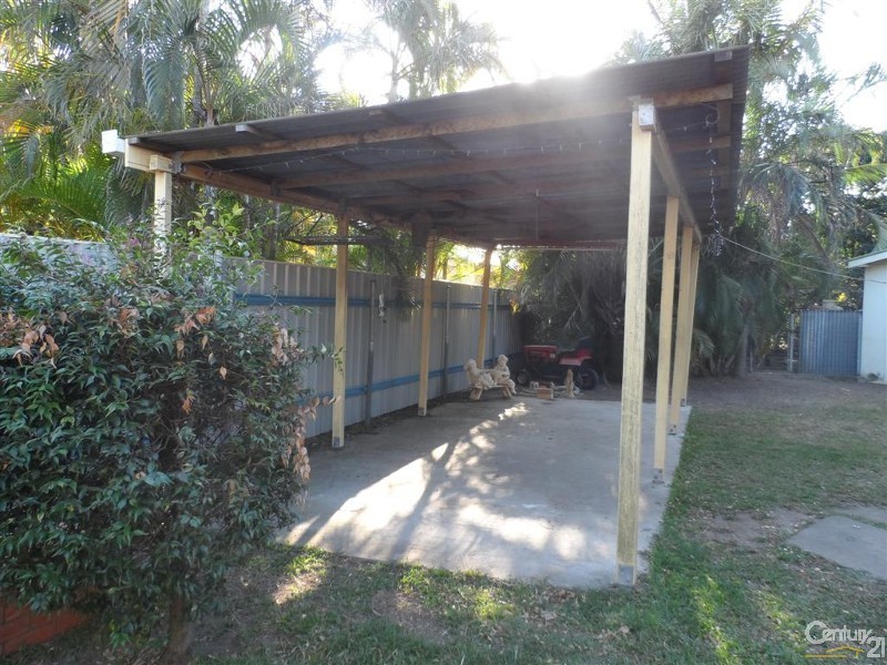 9 Taylor Street, Kepnock QLD 4670