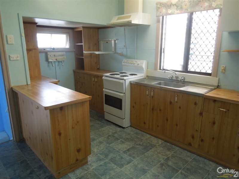 16 Grange Street, Norville QLD 4670