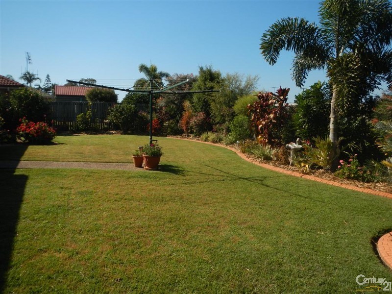 24 Maike Street, Kalkie QLD 4670