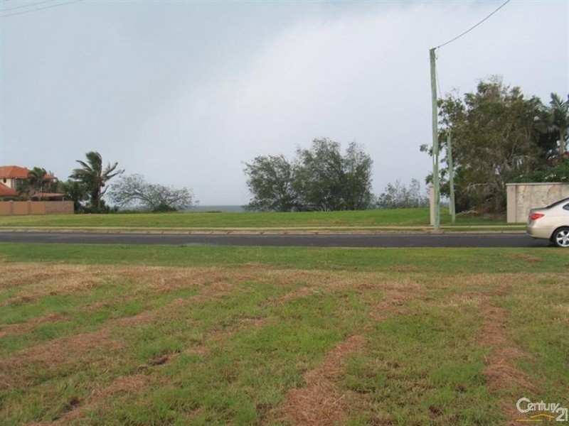 89 Barolin Esplanade, Coral Cove QLD 4670