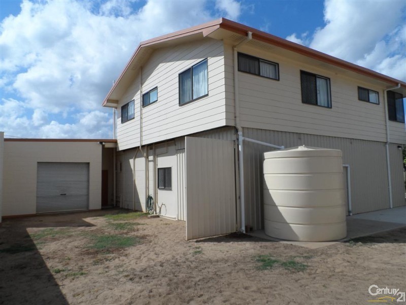 7 Kolan Street, Bundaberg North QLD 4670