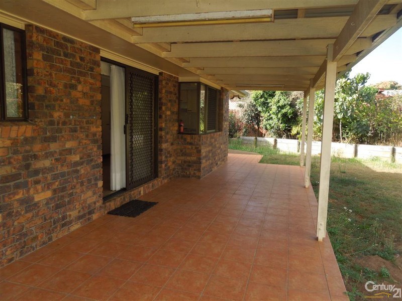 63 St Lucia Crescent, Avoca QLD 4670