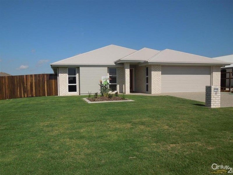 12 Beech Links Drive, Ashfield QLD 4670