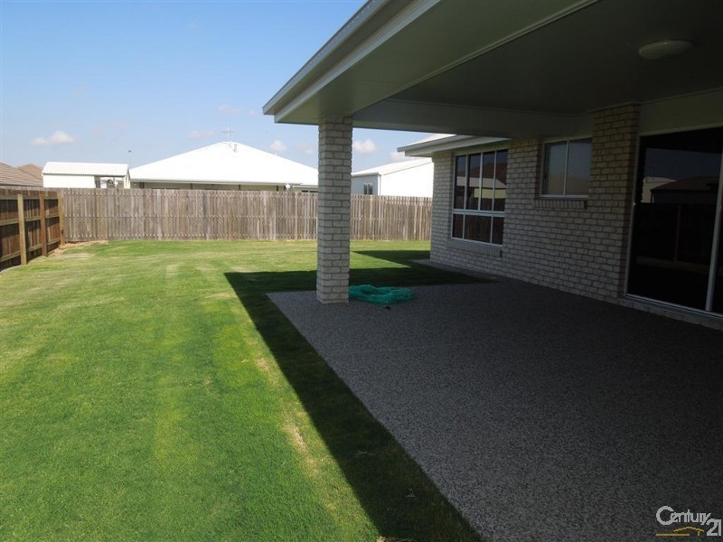 12 Beech Links Drive, Ashfield QLD 4670