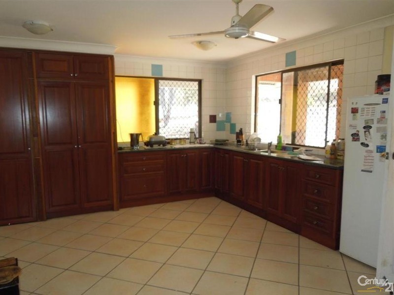 100 Smiths Crossing Road, Bucca QLD 4670