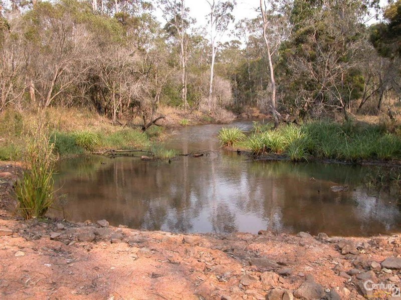 100 Smiths Crossing Road, Bucca QLD 4670