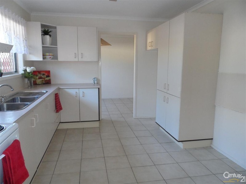 1 Amess Street, Bundaberg East QLD 4670