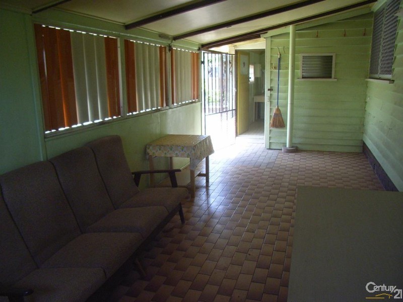 27 Edwards Street, Norville QLD 4670