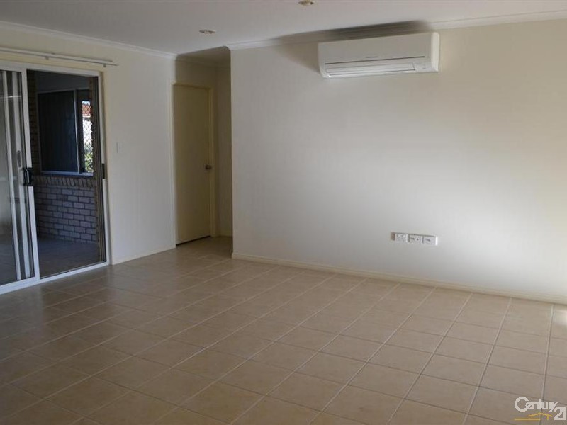 42 Robina Drive, Avoca QLD 4670