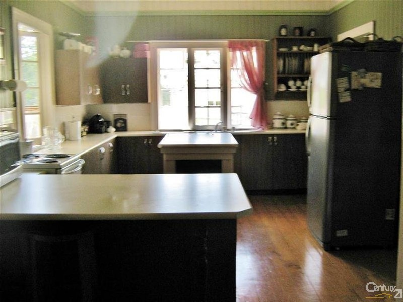 171 Targo Street, Walkervale QLD 4670