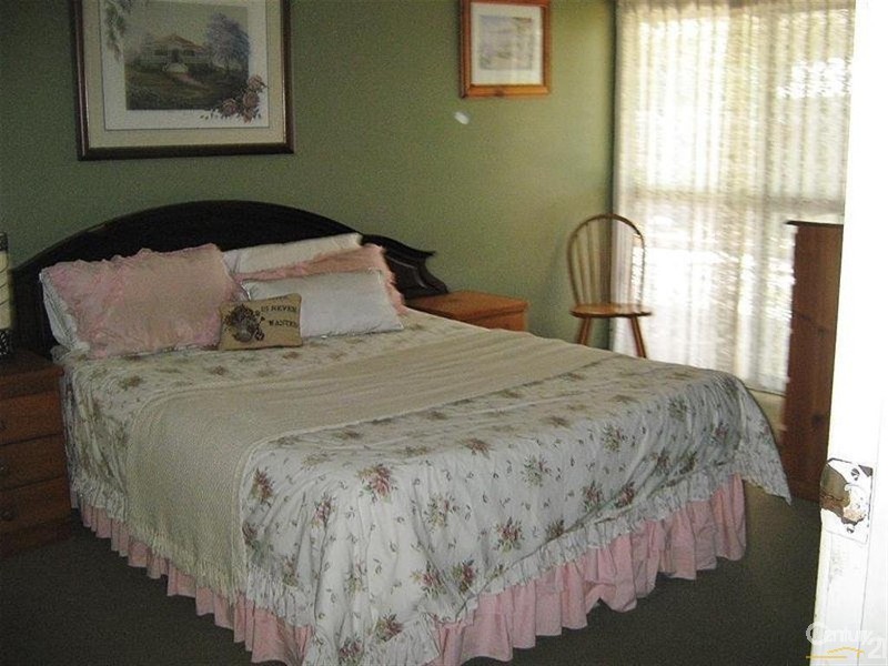 171 Targo Street, Walkervale QLD 4670