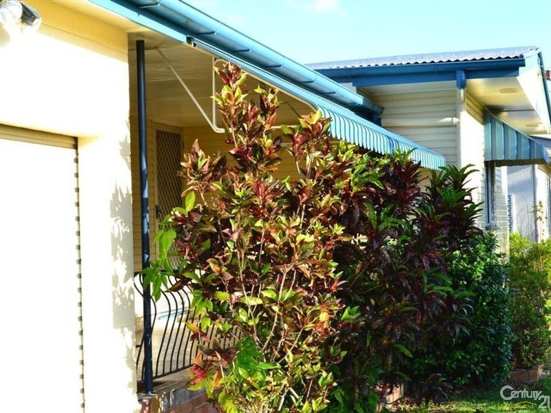 6 Hussey Street, Avenell Heights QLD 4670