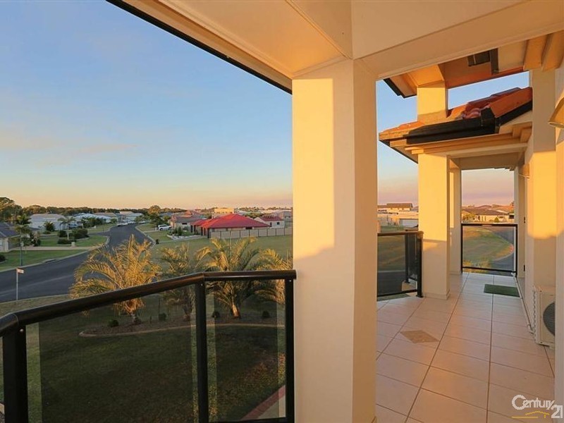 10 Janet Court, Coral Cove QLD 4670