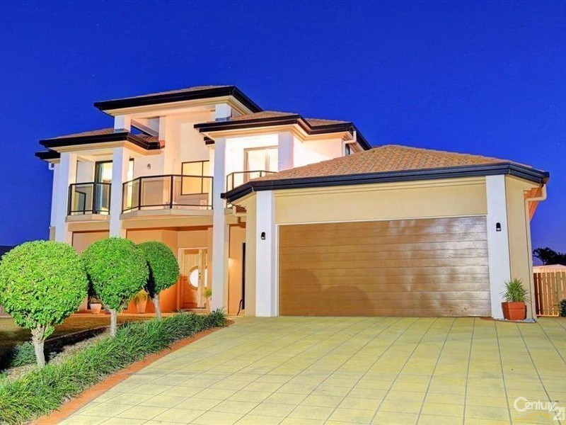 10 Janet Court, Coral Cove QLD 4670