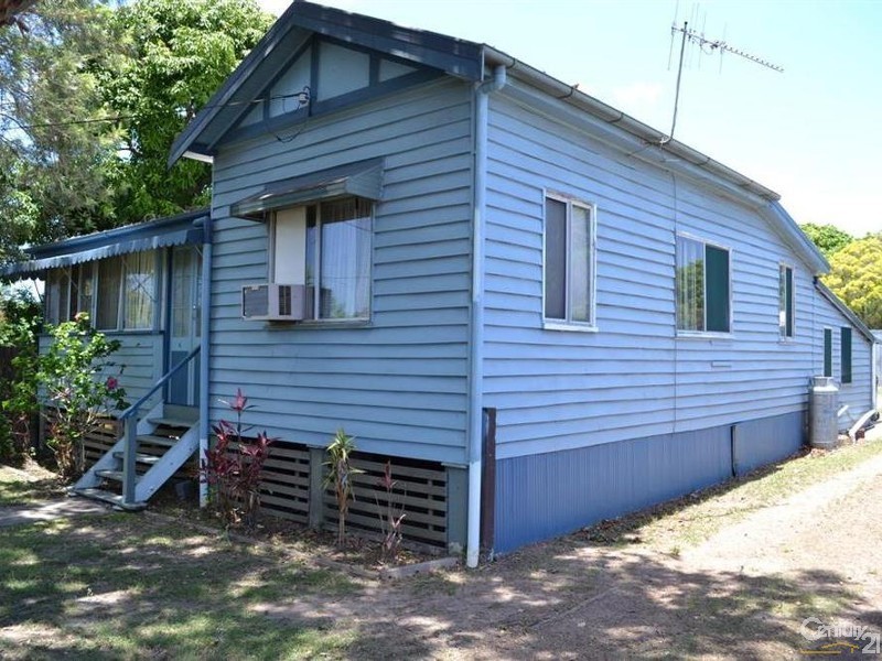 6 High Street, Walkervale QLD 4670