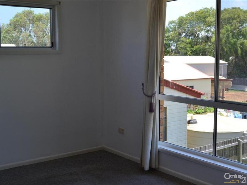 47 Ocean Street, Burnett Heads QLD 4670