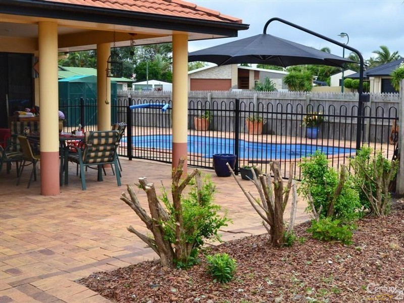 5 Hurley Court, Bundaberg East QLD 4670