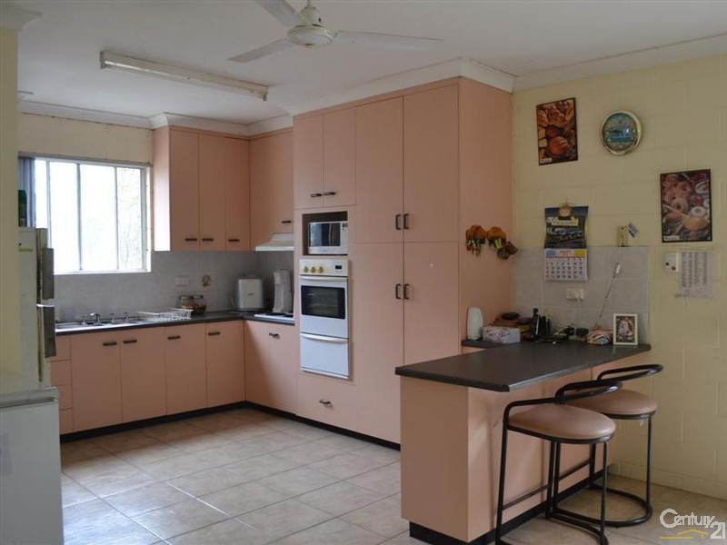 1264 Childers Road, Branyan QLD 4670