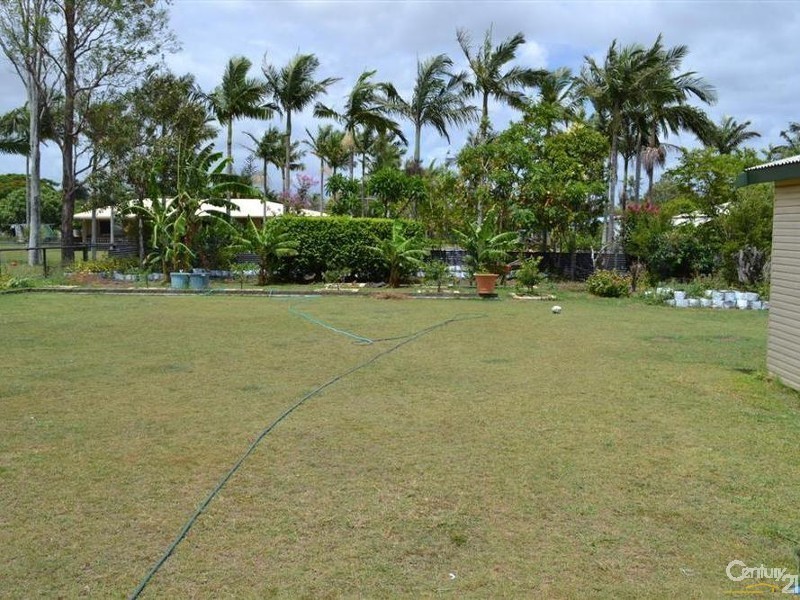 35 Baker Street, Kepnock QLD 4670