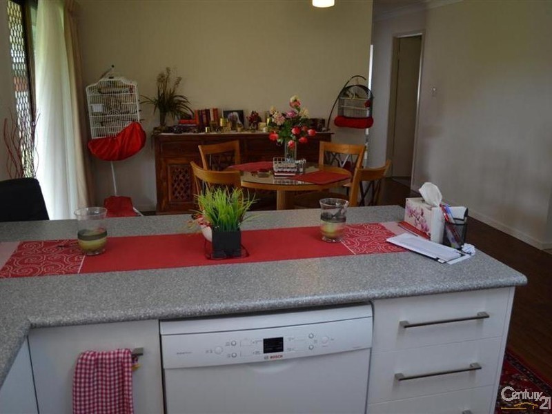 21 Phillips Street, Bundaberg North QLD 4670