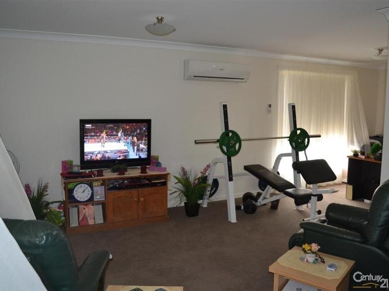 21 Phillips Street, Bundaberg North QLD 4670