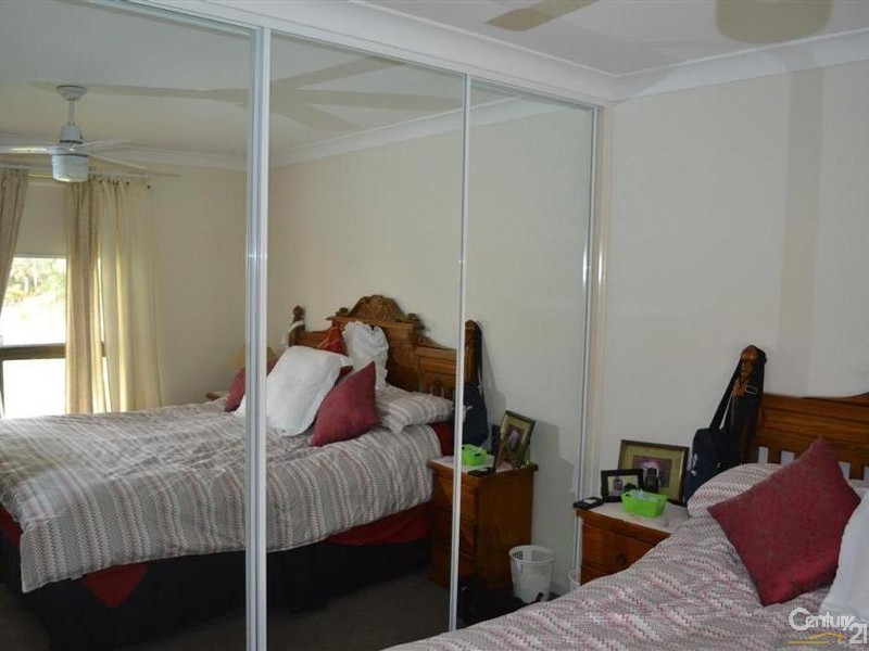 21 Phillips Street, Bundaberg North QLD 4670