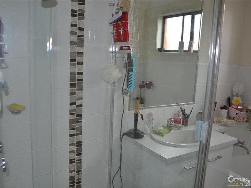 21 Phillips Street, Bundaberg North QLD 4670