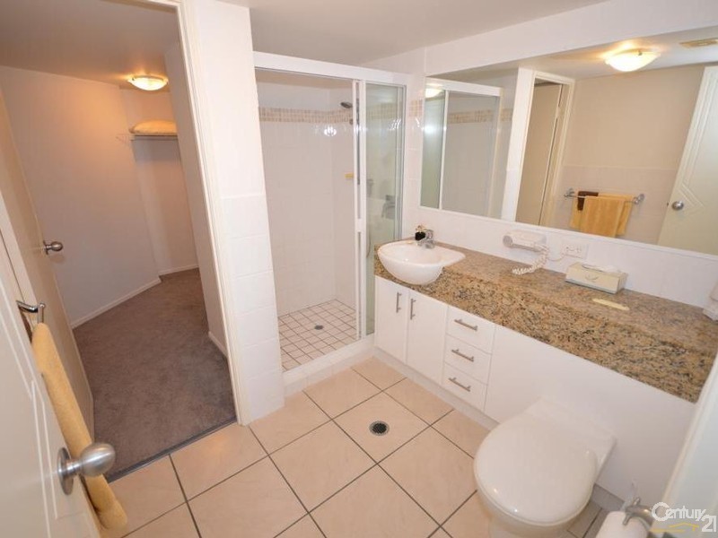 8/2 Baxter Street, Bargara QLD 4670
