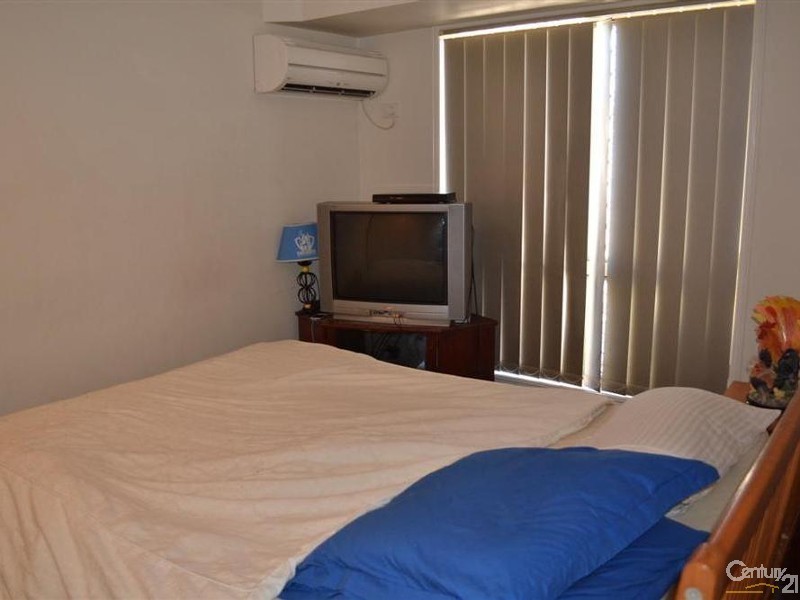 6/45 Thabeban Street, Avenell Heights QLD 4670