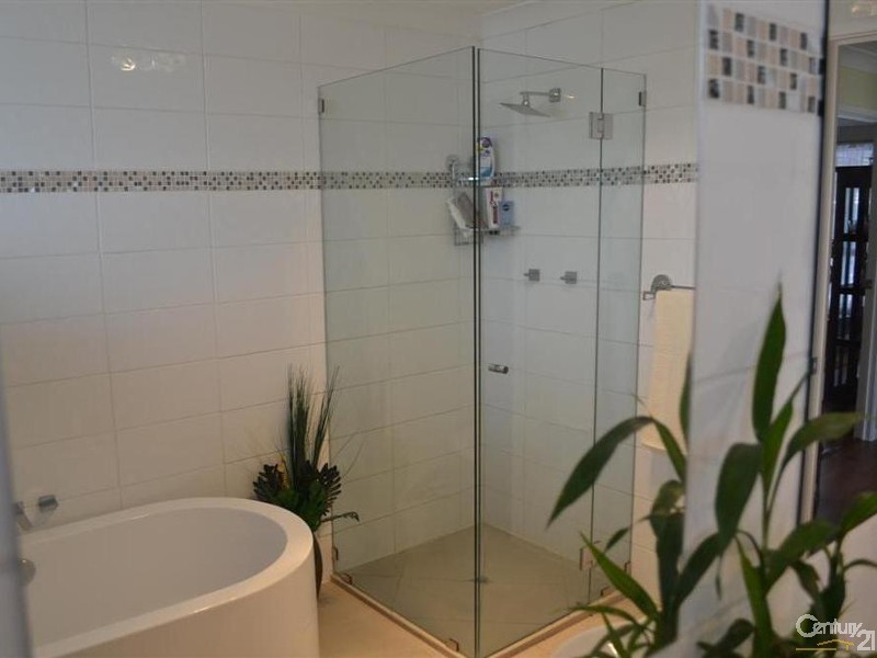 132 Davidson Street, Bargara QLD 4670