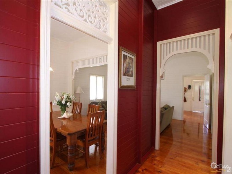 10 Boundary Street, Bundaberg South QLD 4670