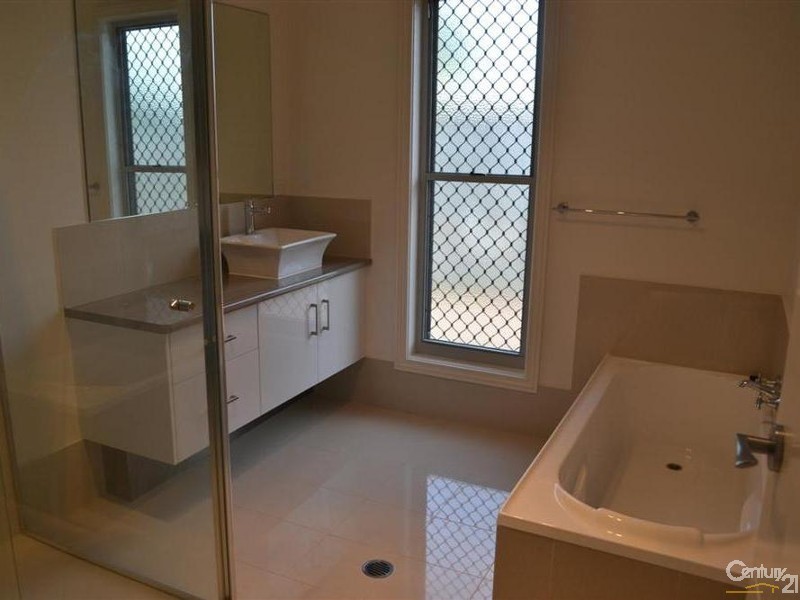 3 Osprey Street, Bargara QLD 4670