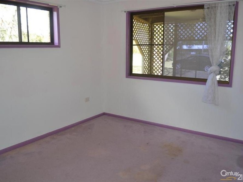 3 Bush Road, Branyan QLD 4670