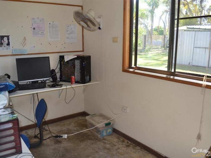 3 Bush Road, Branyan QLD 4670