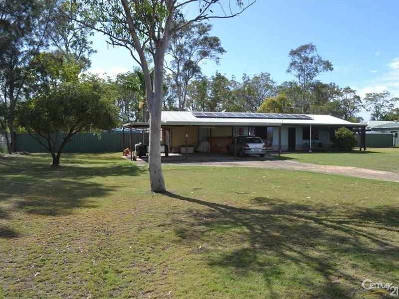 3 Bush Road, Branyan QLD 4670