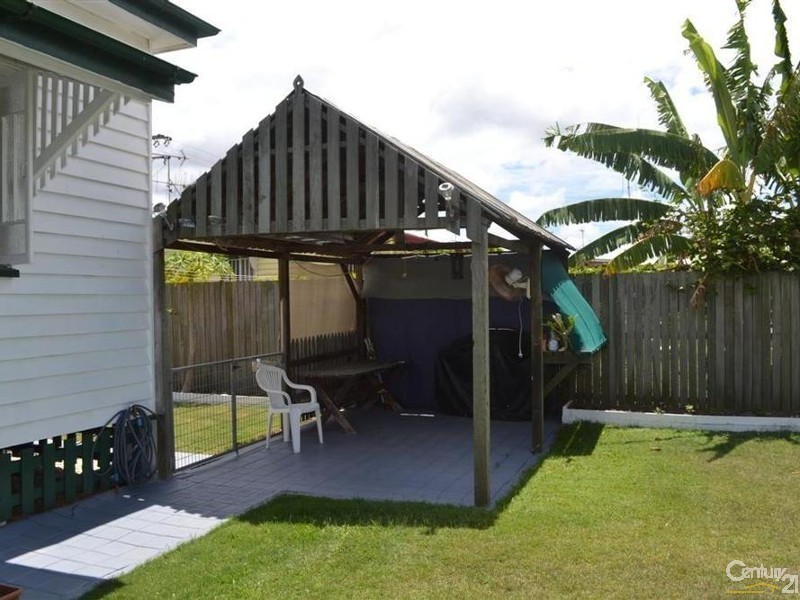 8 Kensington Street, Norville QLD 4670