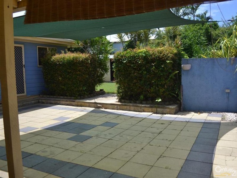 6 Kingsford Street, Kalkie QLD 4670