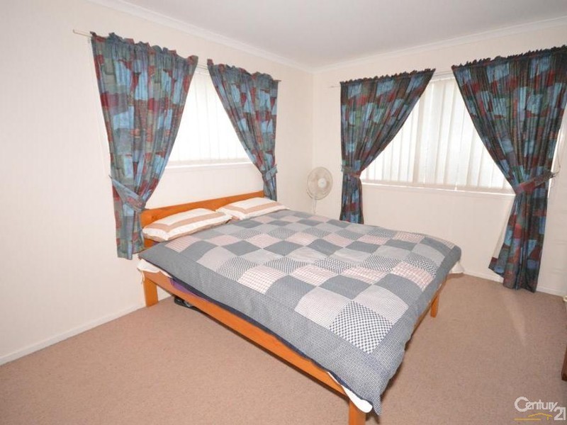 1 Avenell Street, Avenell Heights QLD 4670