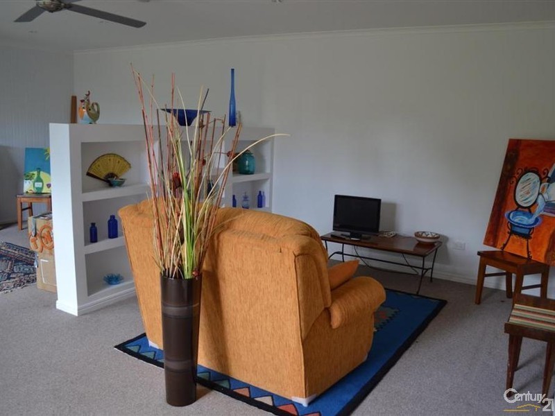 16 Hofer Court, Bundaberg East QLD 4670