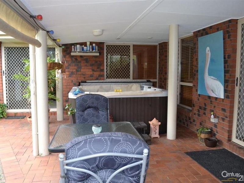 16 Hofer Court, Bundaberg East QLD 4670