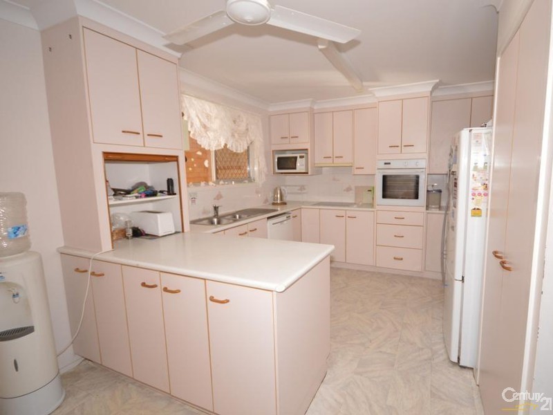 19 Johnston Street, Millbank QLD 4670