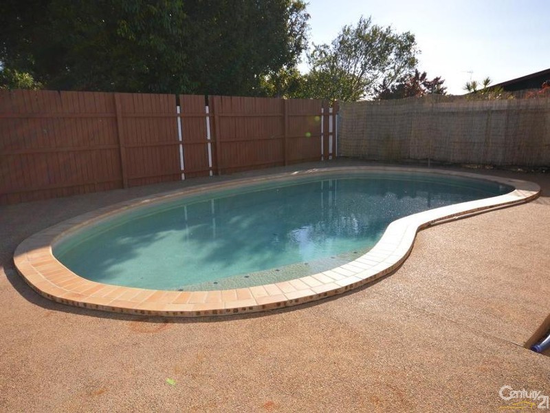 19 Johnston Street, Millbank QLD 4670