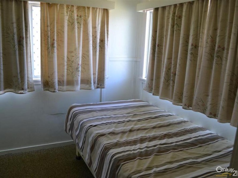 27 Edwards Street, Norville QLD 4670