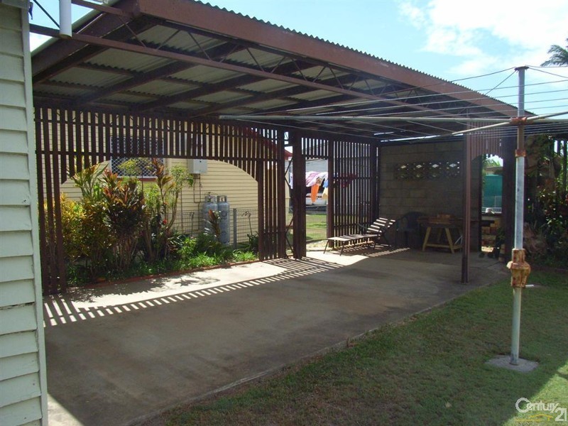27 Edwards Street, Norville QLD 4670