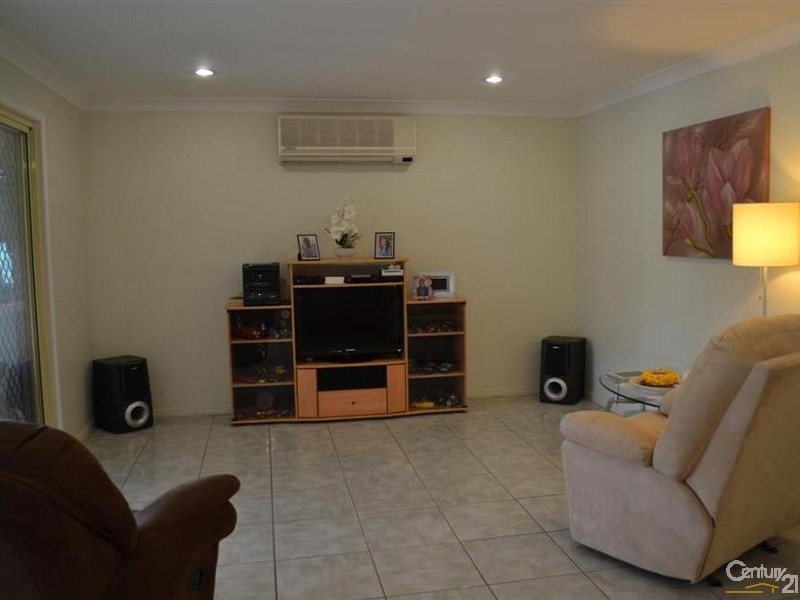 3 Southern Cross Drive, Avoca QLD 4670