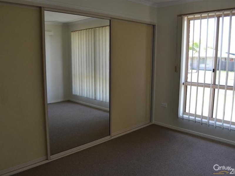 7 Finbay Avenue, Avoca QLD 4670