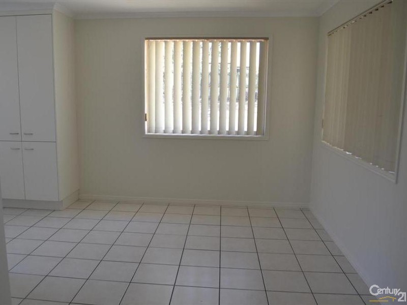 7 Finbay Avenue, Avoca QLD 4670
