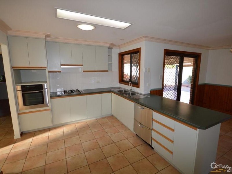 13 Chatswood Court, Bundaberg East QLD 4670