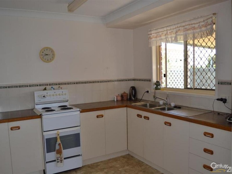 7 Bloomfield Drive, Bundaberg East QLD 4670