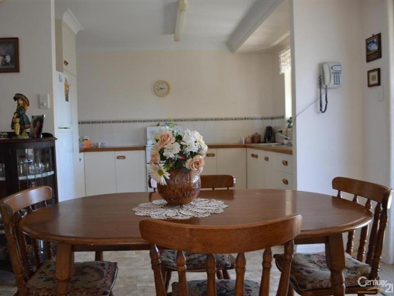7 Bloomfield Drive, Bundaberg East QLD 4670